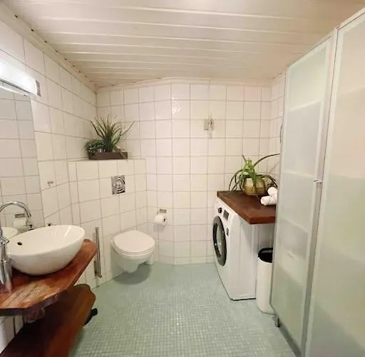 Your Ultimate Group Getaway - Central In Vibrant Bislett Appartement Oslo