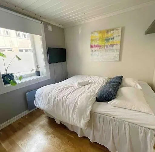 Your Ultimate Group Getaway - Central In Vibrant Bislett Oslo